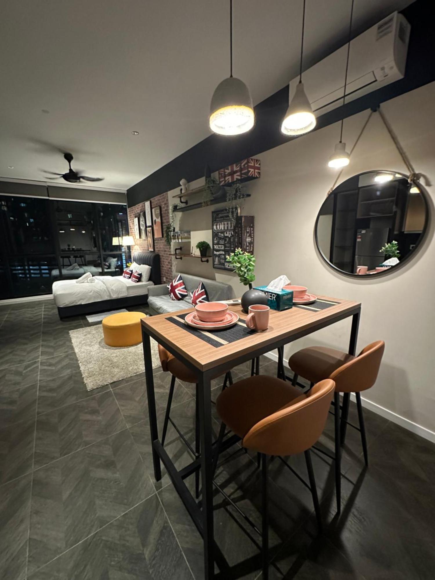 Skyline Homes By Scarletz Klcc Apartment